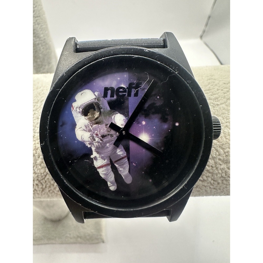 Neff Daily Watch 129493 New Battery 42MM 8"‎ SPACE ASTRONAUT Batman Band Q